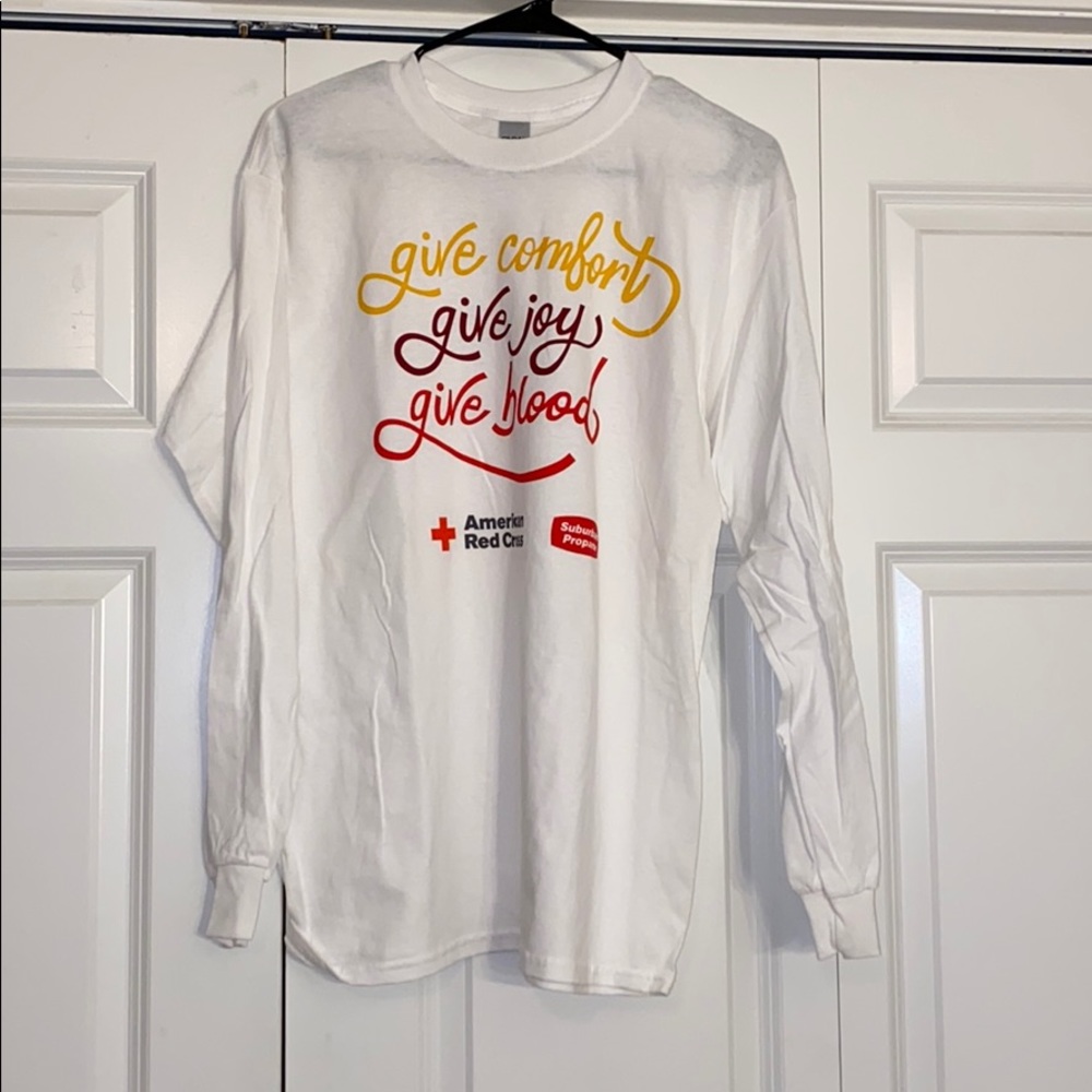 SOLD!! Red Cross Thanksgiving 2020 donation shirt